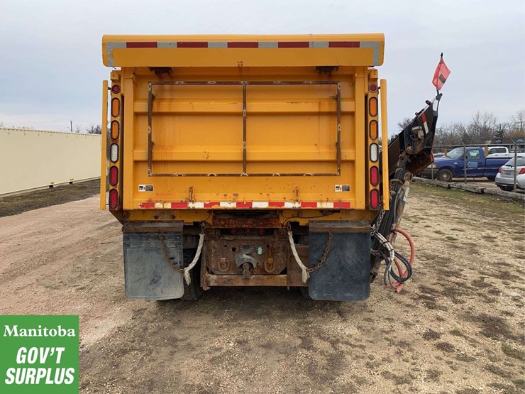 2009-international-workstar-7600-image-8