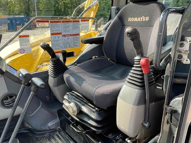 2017-komatsu-pc88mr-10-image-14