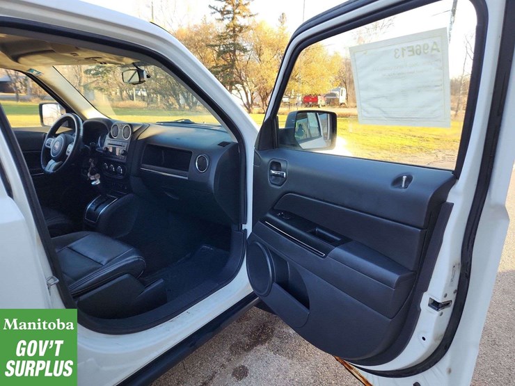 2014-jeep-patriot-image-15