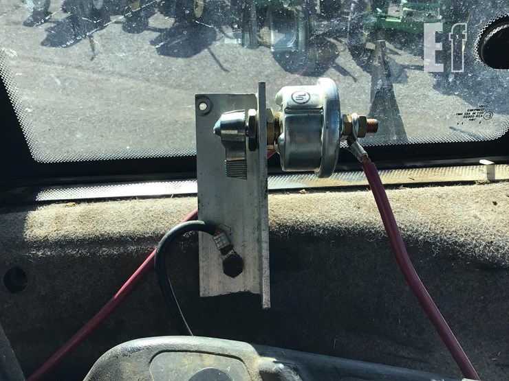 new-holland-8970-image-20