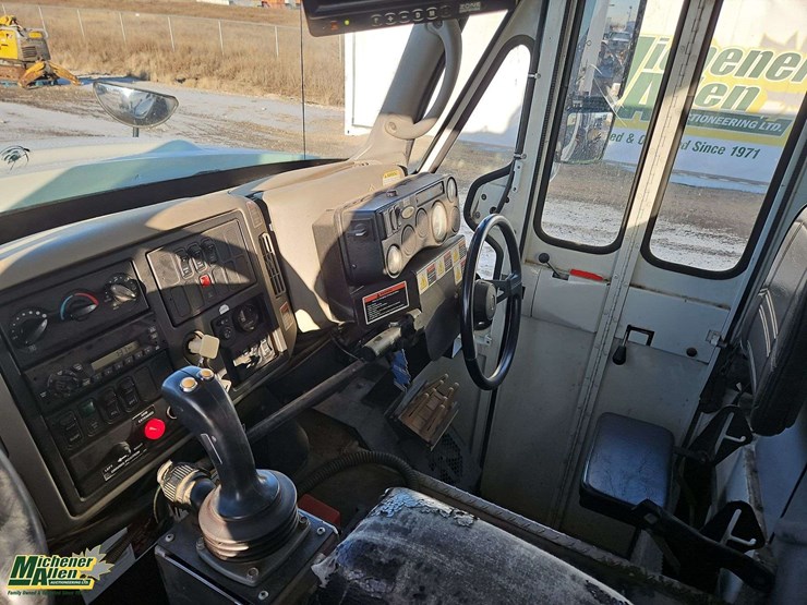 2009-international-workstar-7400-image-20