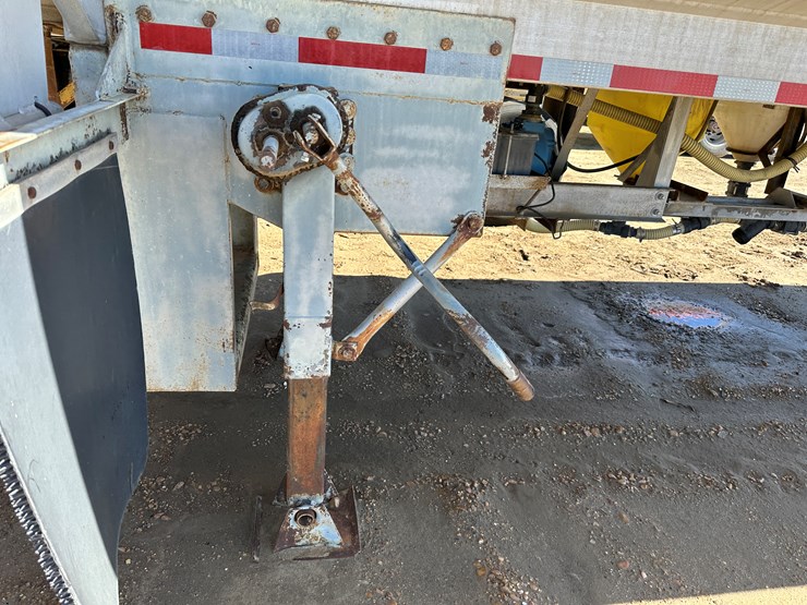 1986-fruehauf-tanker-image-72