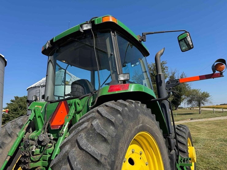 1999-john-deere-8100-image-23