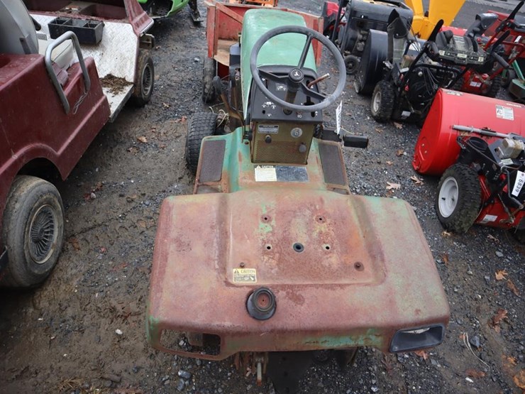 john-deere-318-image-5