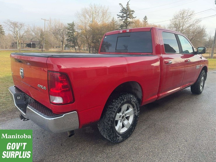 2016-dodge-1500-image-5