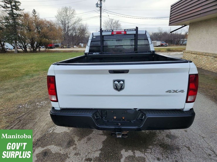 2014-dodge-1500-image-7