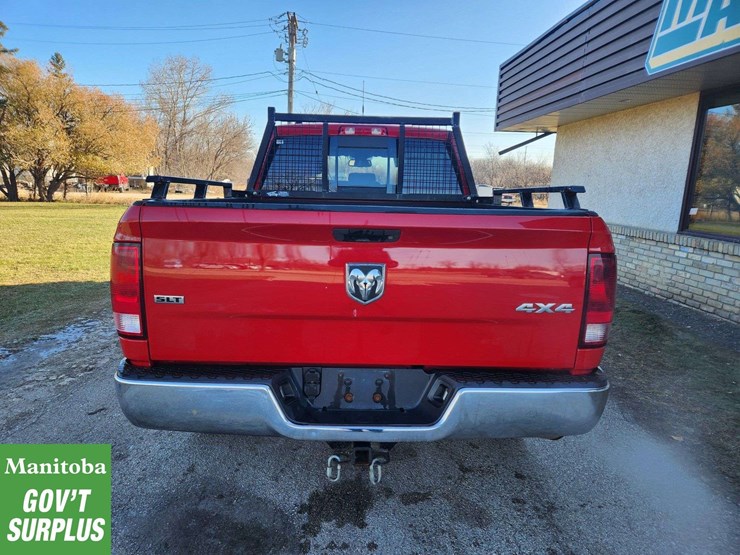 2015-dodge-1500-image-7