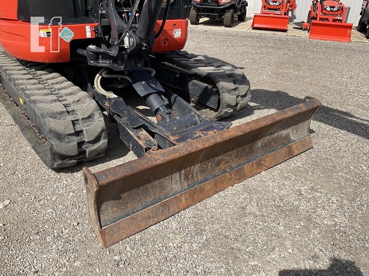 2020-kubota-kx057-4-image-13