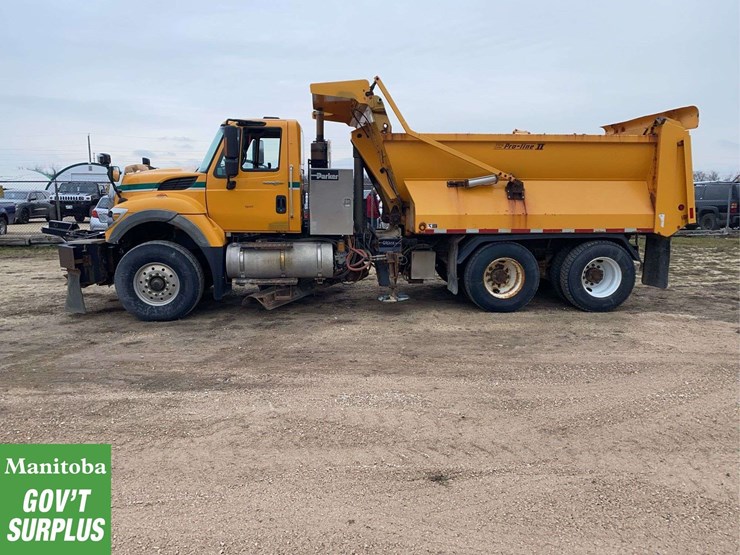 2009-international-workstar-7600-image-2