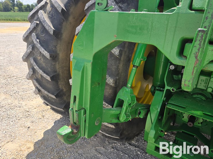 2011-john-deere-8360r-image-12