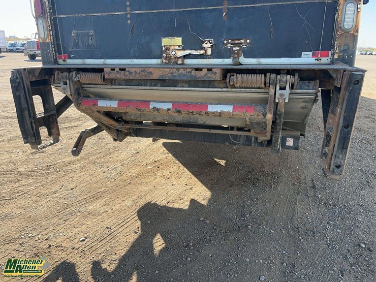 2014-international-durastar-4300-image-18