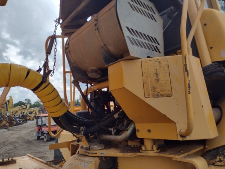 3-volvo-a40d-image-34