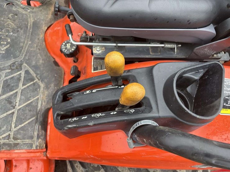 kubota-bx2370-image-14