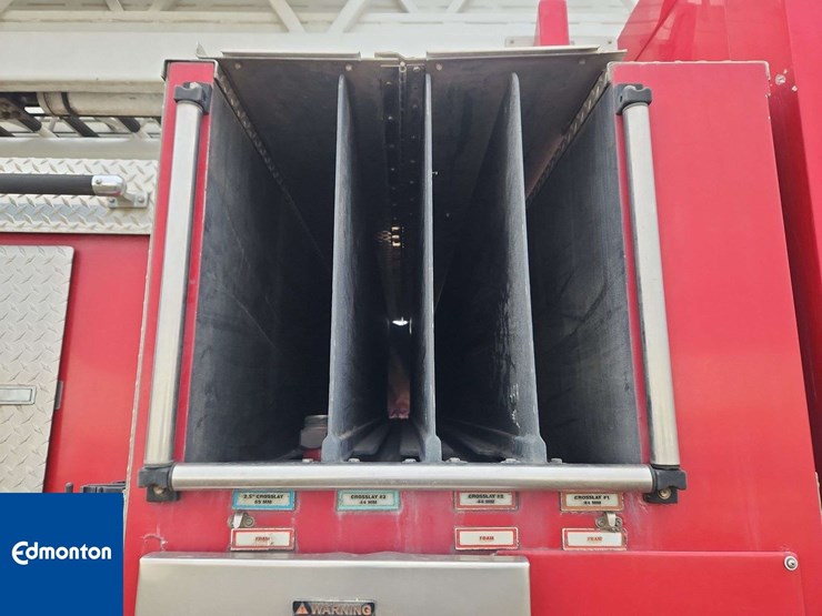 2005-spartan-gladiator-image-78