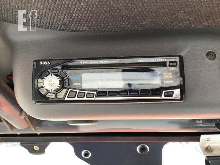 2010-kubota-rtv900g-image-18