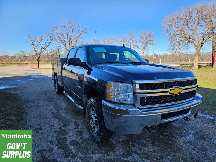 2012-chevrolet-silverado-2500hd-image-4