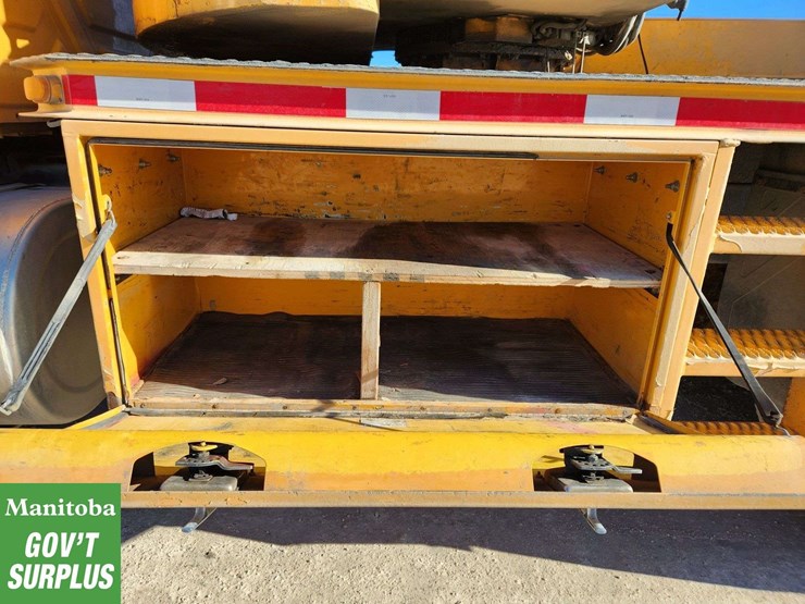 2009-international-workstar-7500-image-41