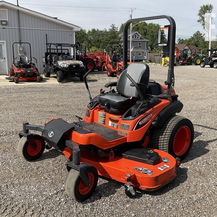 2017 KUBOTA ZD1211