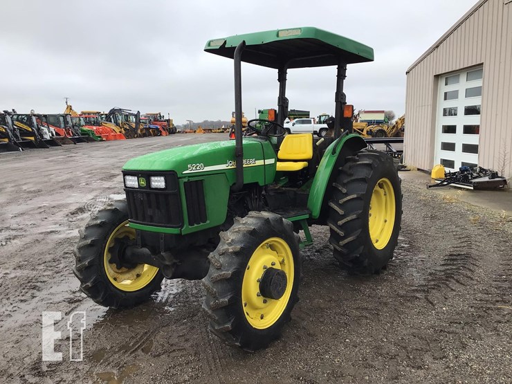 2004-john-deere-5220-image-2