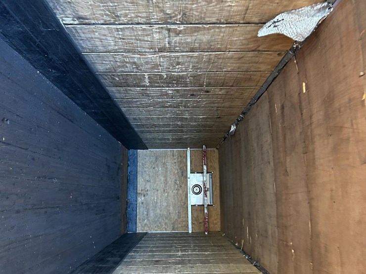 2008-strick-40-ft-image-29