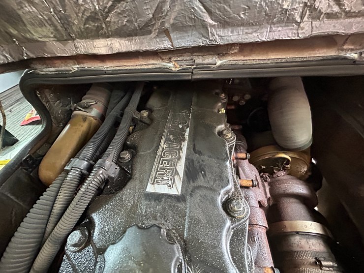 2006-caterpillar-c7-image-31