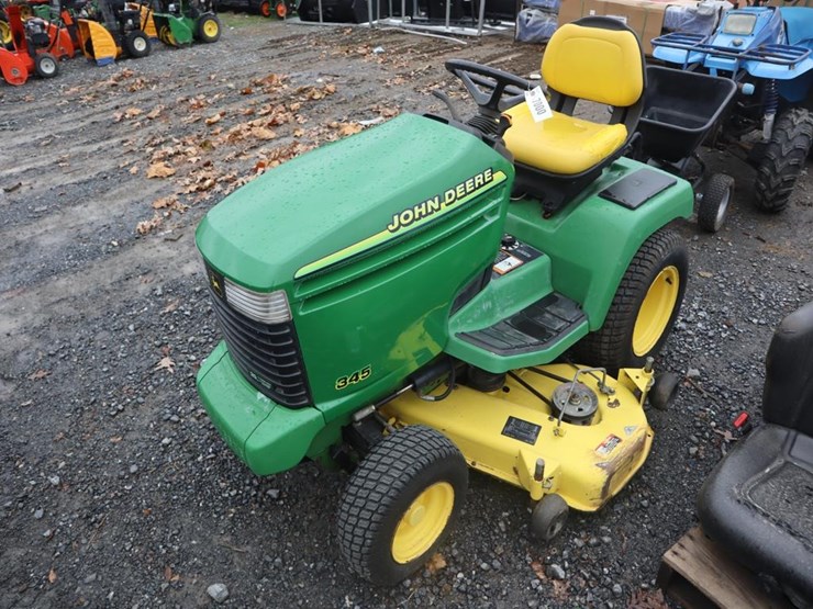 john-deere-345-image-4