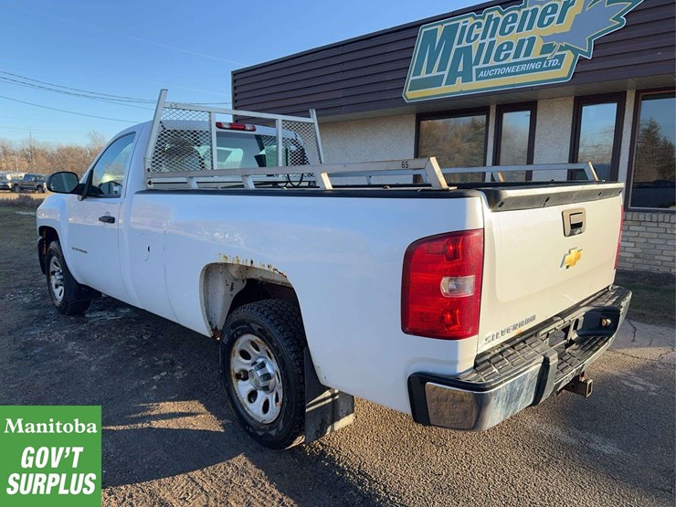 2011-chevrolet-silverado-1500-image-7