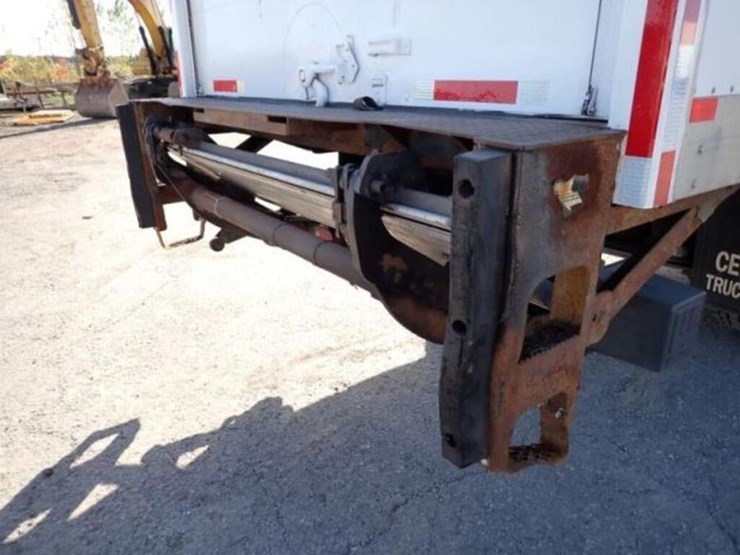 2017-freightliner-m2106-s/a-van-truck-3alacydt0hdj-image-38