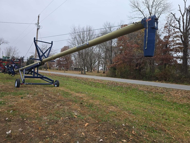 international-a-image-12