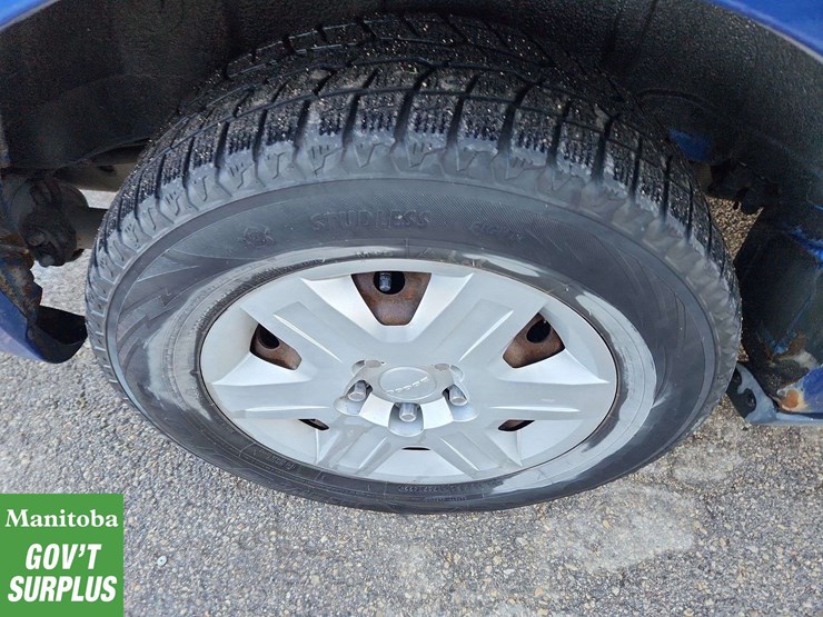 2013-dodge-grand-caravan-image-19