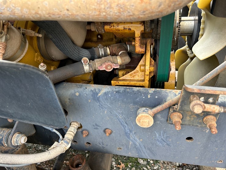 2007-caterpillar-c7-image-19