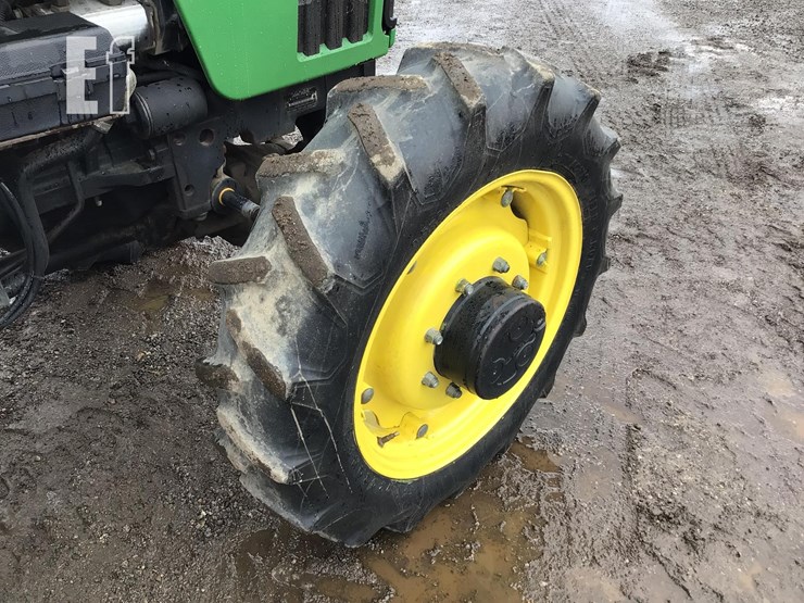 2004-john-deere-5220-image-21