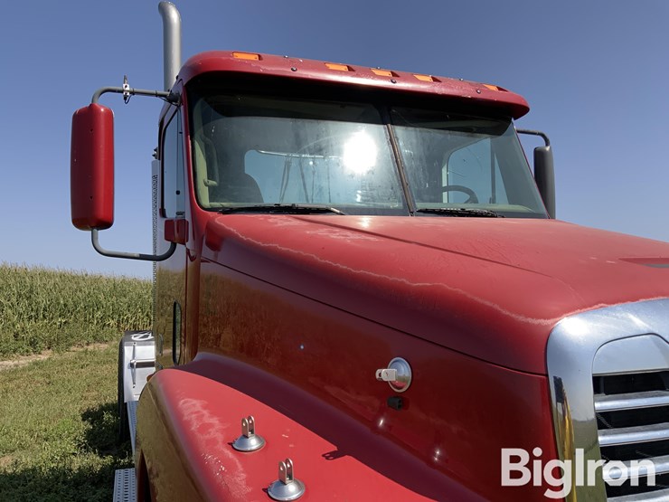 2007-freightliner-cst120-century-class-s/t-t/a-day-cab-truck-tractor-image-16