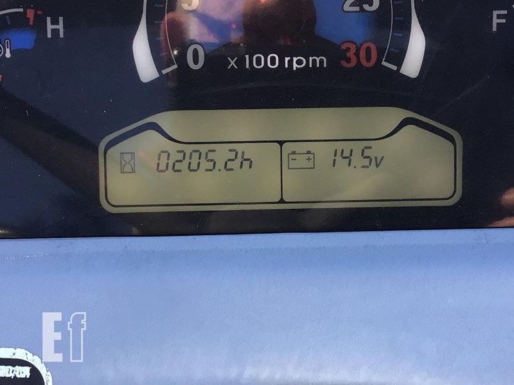 2017-new-holland-workmaster-40-image-18