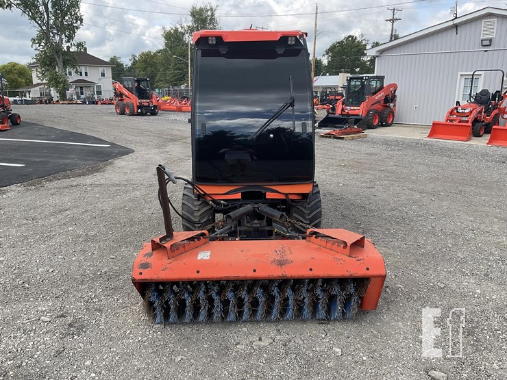 2007-kubota-f3680-image-8