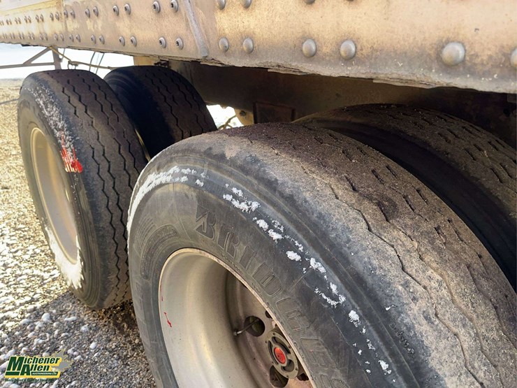 2011-strick-trailer-image-6