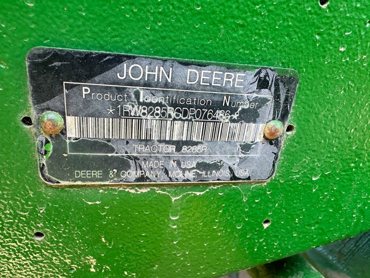 2013-john-deere-8285r-image-67