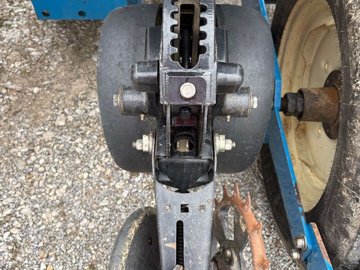 2005-kinze-3500-image-60