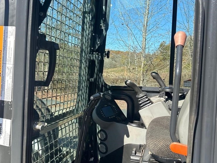 2018-bobcat-e55-image-27