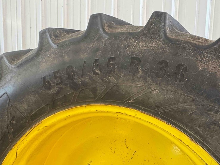 (4)-floaters-tires-on-rims,-650/65r/38-image-1