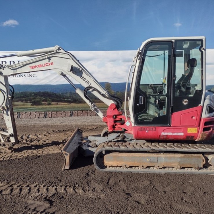 18 Takeuchi TB260CRA Excavator (QEA 4048)