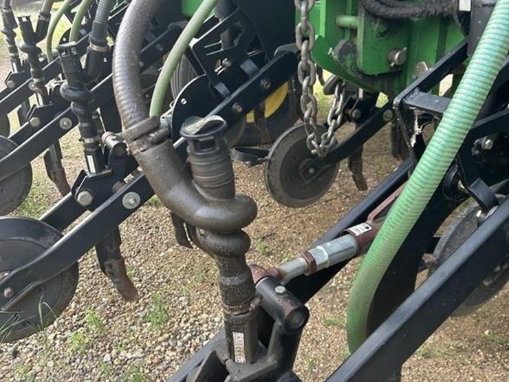 john-deere-1870-image-33