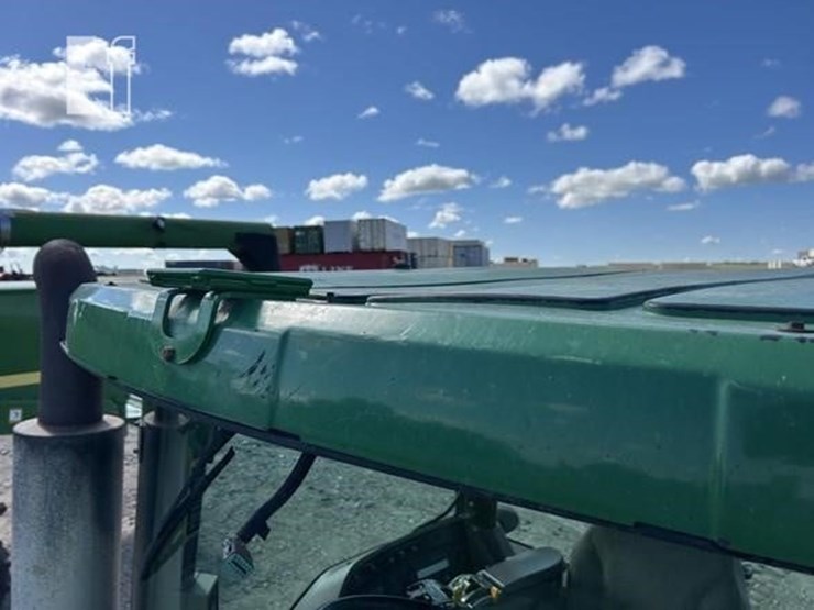 john-deere-8220t-image-39