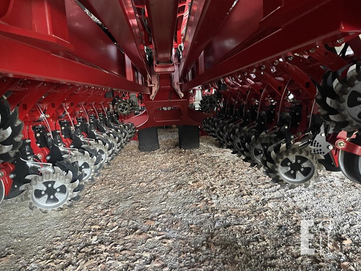 2024-case-ih-2160-image-30