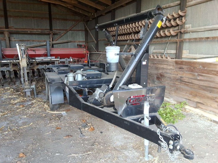 eazy-load-seed-system-seed-tender,-2-box,-electric-start,-honda-gx160-engine-poly-auger,-tandem-axle-image-3