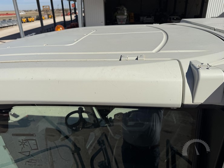 2022-claas-lexion-7500-image-24