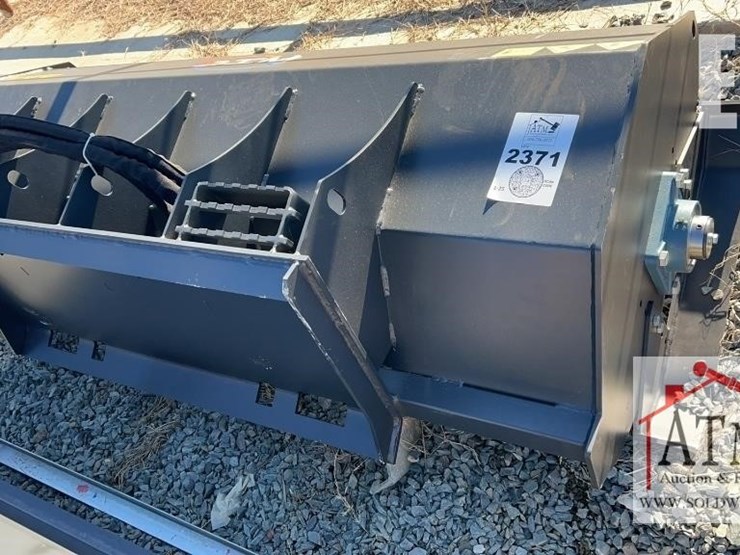 new-72"-wig-tiller---skidsteer-attachment-image-1