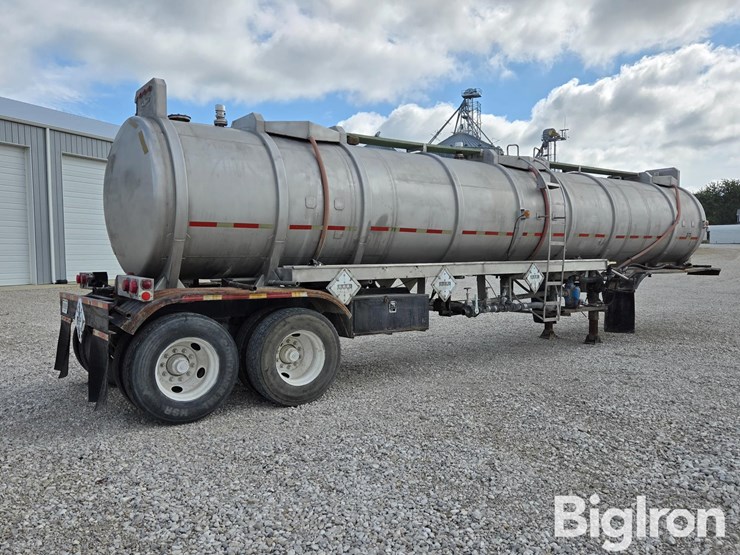 1969-j&l-3500-gal-t/a-ss-tanker-trailer-image-5