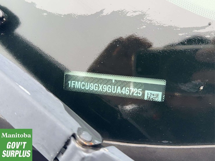 2016-ford-escape-image-33