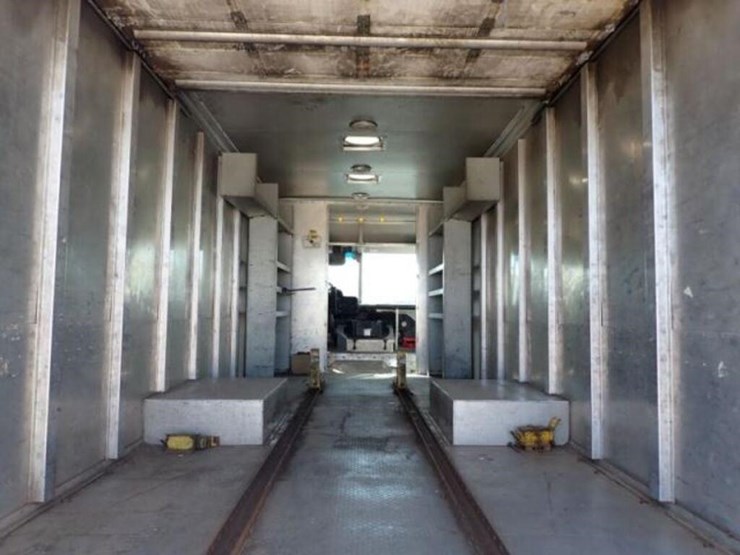 2013-freightliner-mt55-image-45